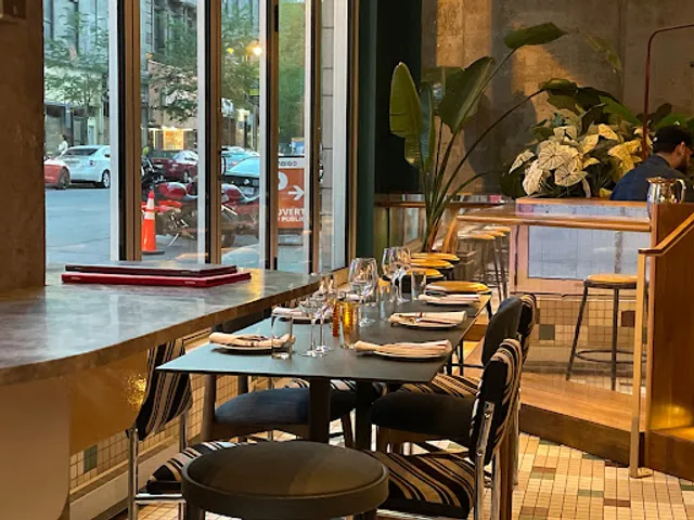 Tiramisu Saint-Laurent | Restaurant italien & japonais à Montréal