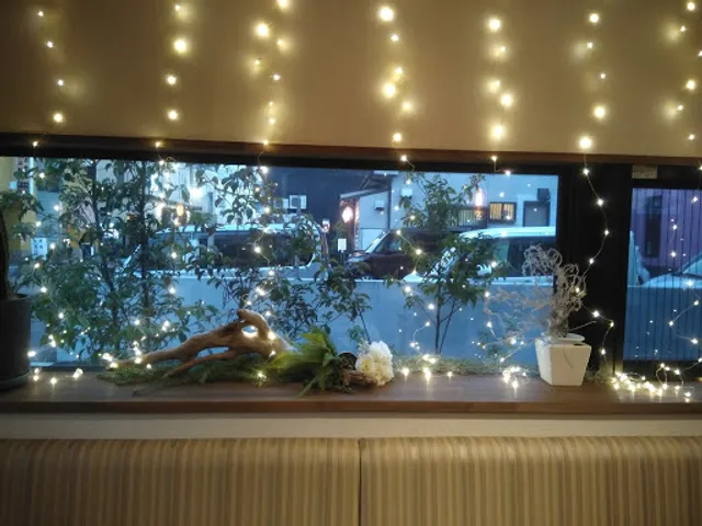 THE HOUSE（ザ ハウス）