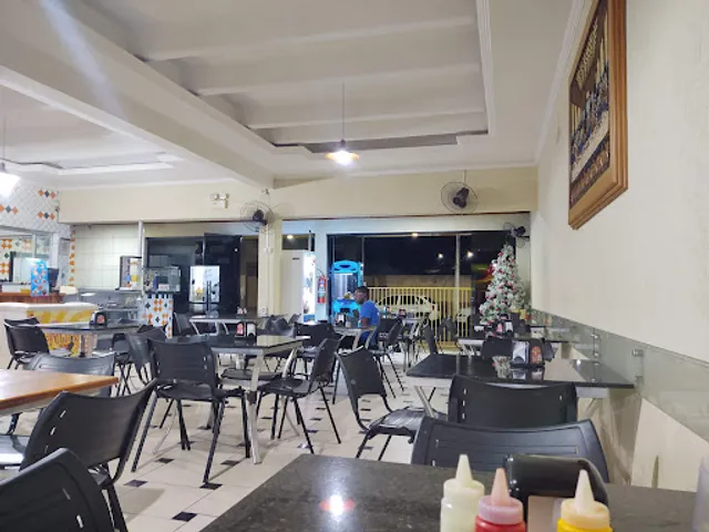 Pezão Lanches e Pizzas