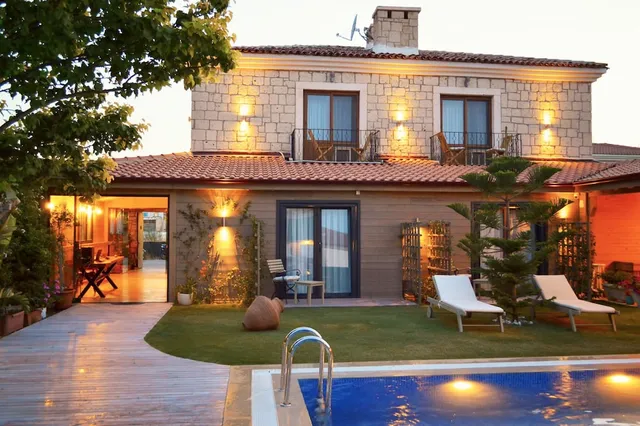 Fehmibey Alaçatı - Butik Otel