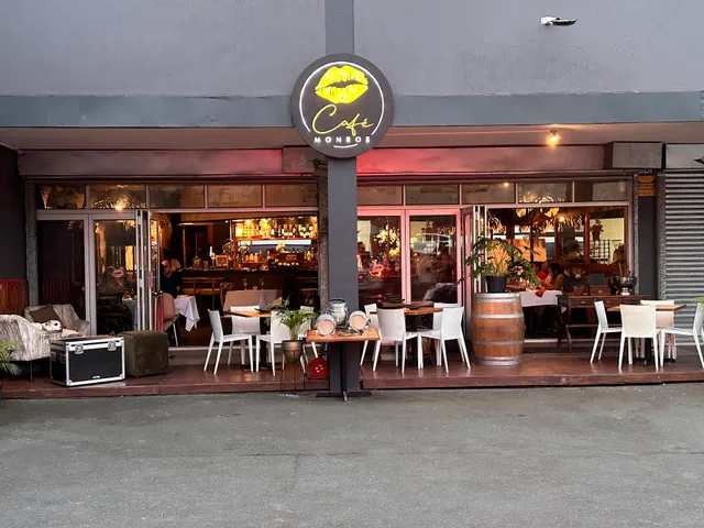Cafe Monroe