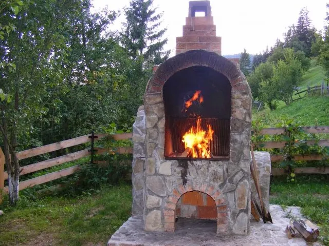 Cazare Durău - Pensiunea Cabana Dochița 2**