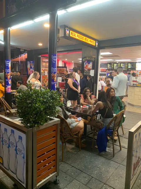 Australias Pizza House west tce