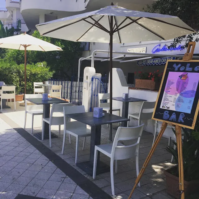 Yolo Bar - Gelateria