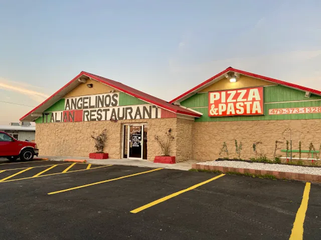 Angelinos Italian Restaurant
