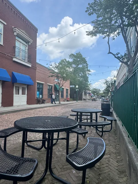 Talucci’s Italian Bakery