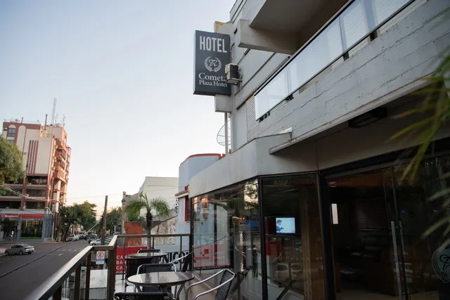 Cometa Plaza Hotel