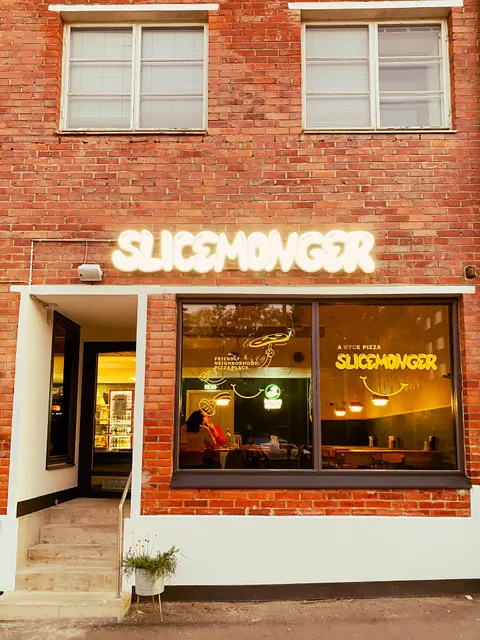 Slicemonger
