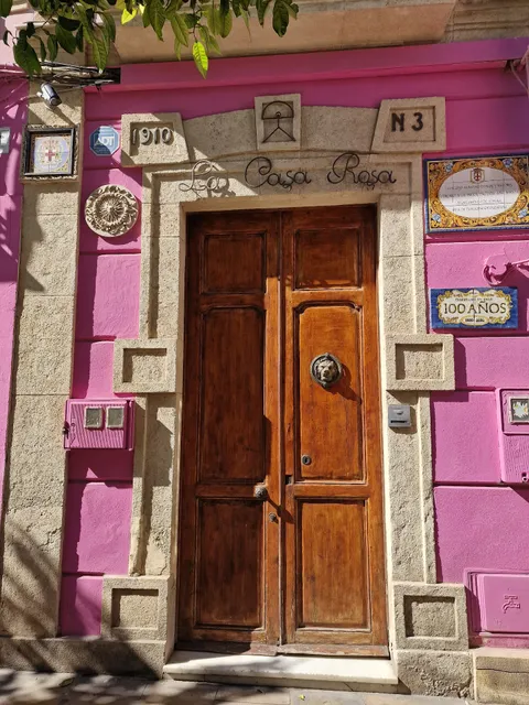 La Casa Rosa