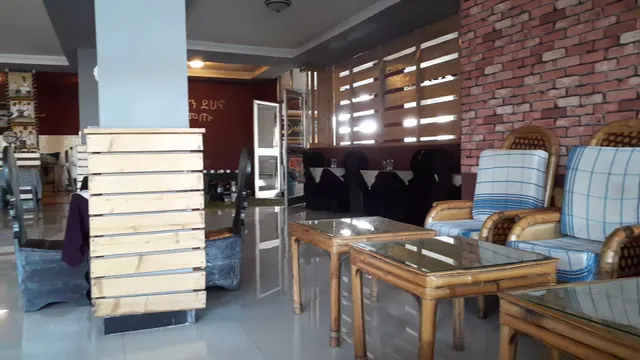 Dinp Restaurant & Bar