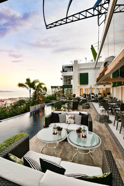 The Nest Dining in The Sky