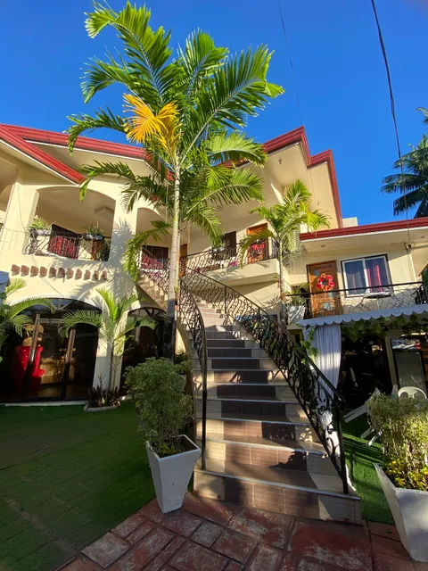 LaDolceVita Inland Resort