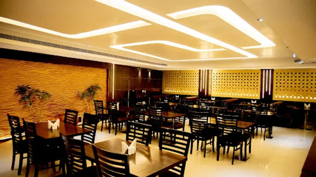 Mad About Food - Veg & Non-veg Multi Cuisine Family Restaurant