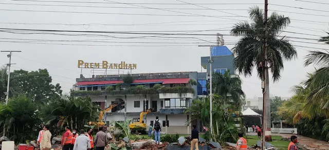 Capital O 22319 Hotel Prem Bandhan