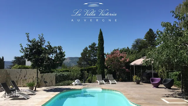La Villa Victoria Auvergne - Chambres d'hôtes