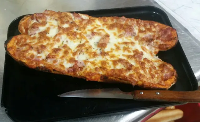 L'ABLUGO PIZZERIA-BURGUER