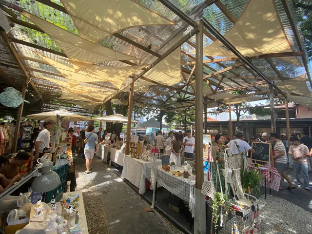 Hin Bus Depot Artwork Sunday Popup Market