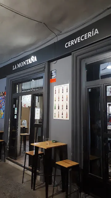 Bar Cafetería La Montaña