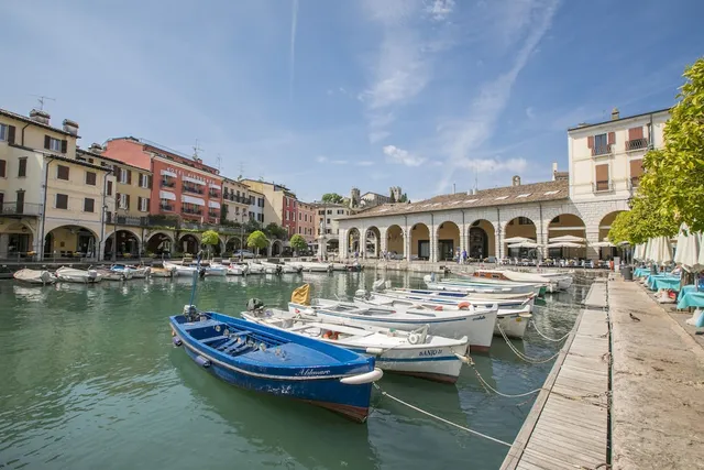 RESIDENCE KRISTALL LAGO srl