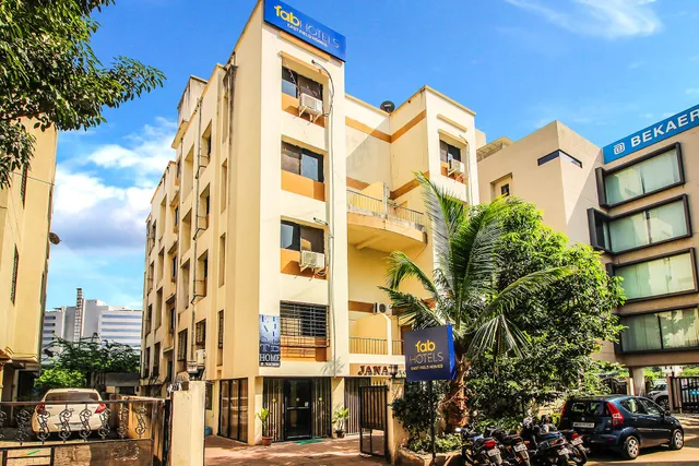FabHotel East Field Homes - Hotel in Viman Nagar, Pune