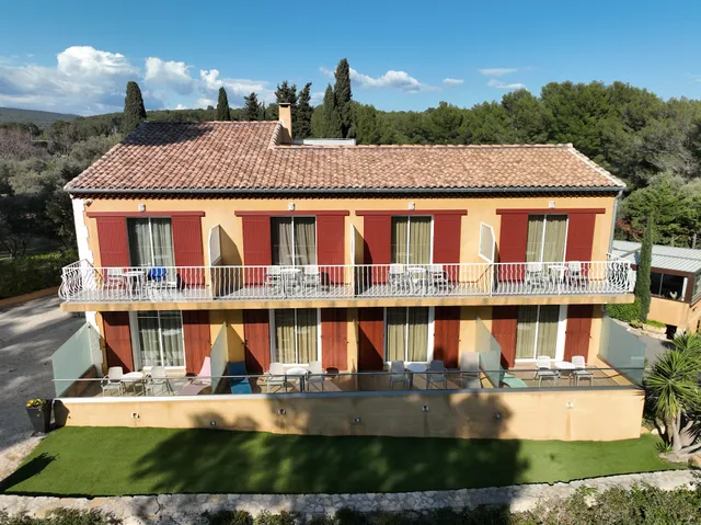 Hôtel Corniche du Liouquet