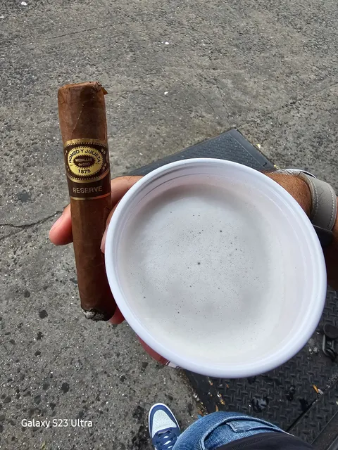 SeasonS Wine & Liquors