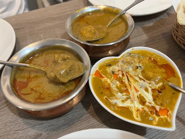 Curry Leaves Indian Restaurant