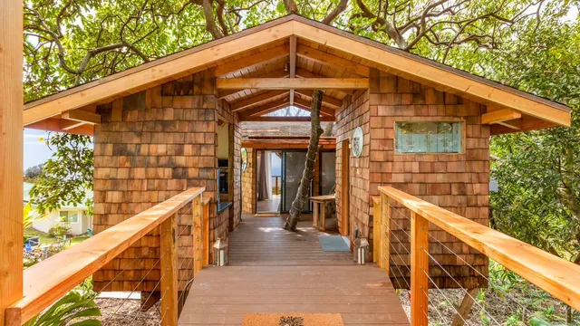 Kona Luxury Treehouse