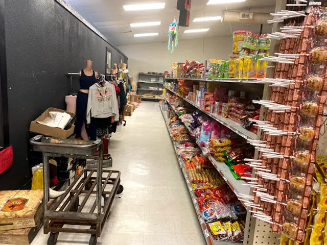 La Alegria Mexican Store End Restaurante