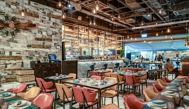 8Five2 Mexican Restobar