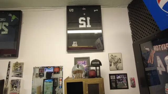 BLITZ BARBER SHOP LLC