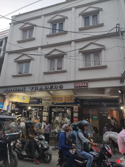 OYO 14811 Hotel Royal Monarch