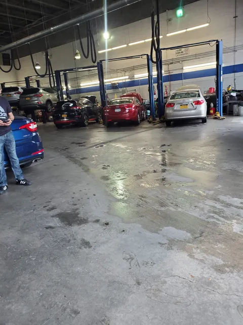 Cityworld Hyundai Service