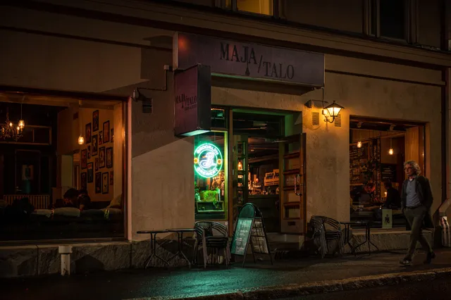 Ravintola Maja/Talo