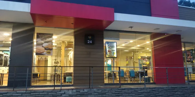 McDonald's Tikling Taytay