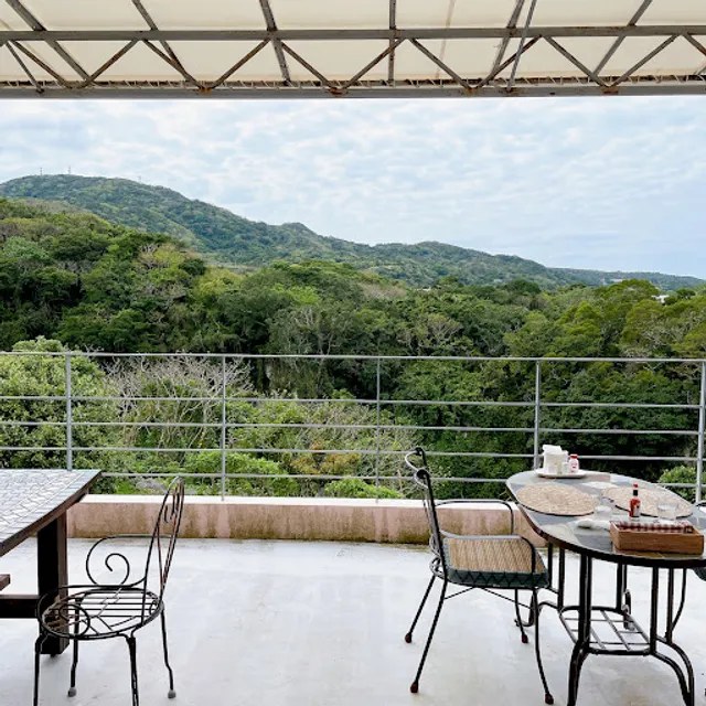 ハイビスカフェ