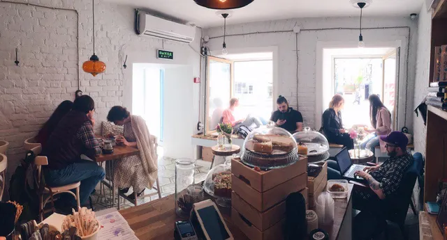 кофейня tinē