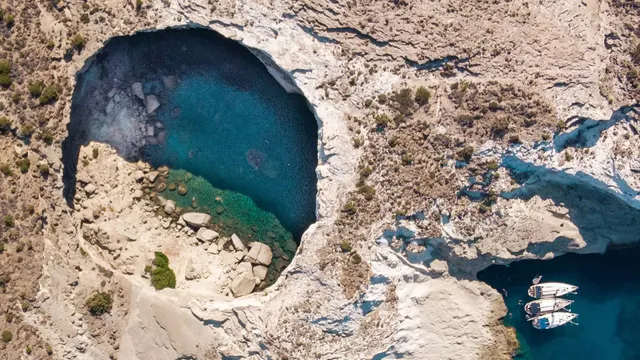 HORIZON YACHTS Kleftiko Milos