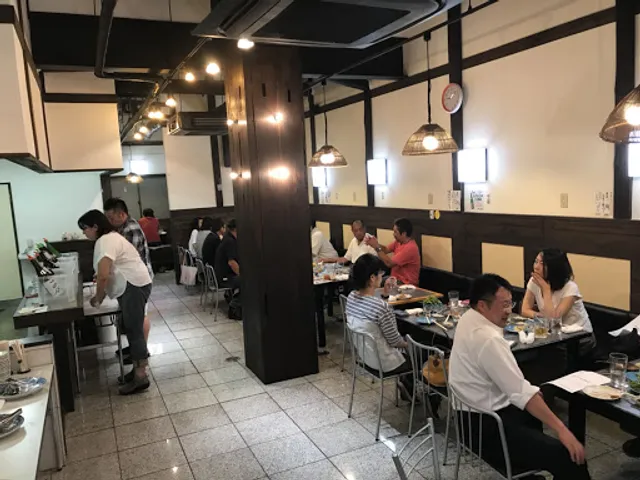 ファミリー酒蔵 天国 岩槻店