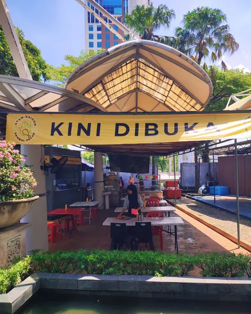 Ayam Saigon Sambal Pecak