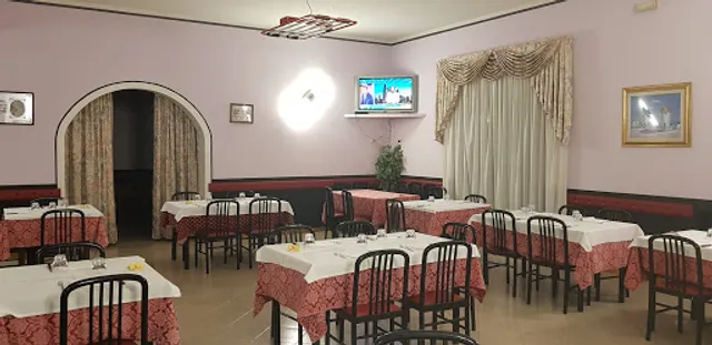 Ristorante Pizzeria Moulin Rouge