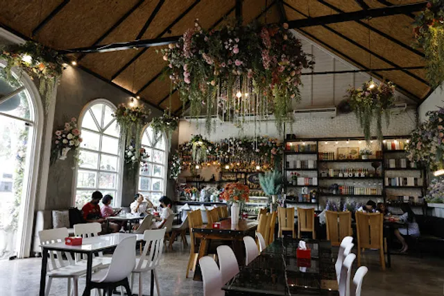 Florista Cafe and Eatery