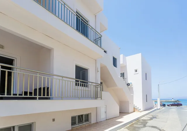 Sole Mare Seaside Apartments and Studios