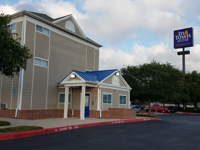 InTown Suites Extended Stay San Antonio TX - Leon Valley South