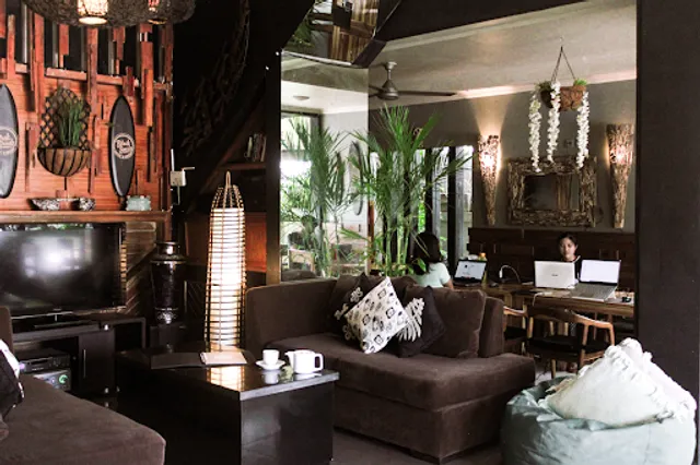 Black Sands Coffee & Eatery