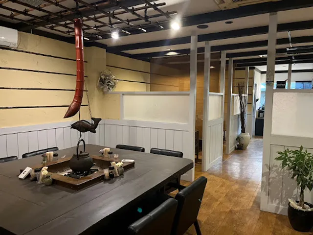 ゴハン酒場 カメリア