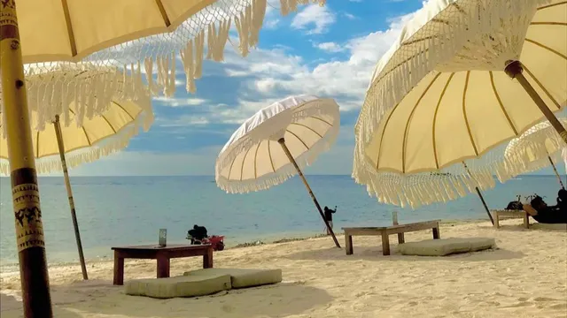 Kura-kura Boneoge Beach Club