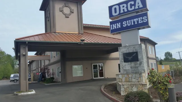 Orca Inn Suites