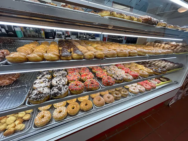 Kings Donuts and Deli of Mt Dora