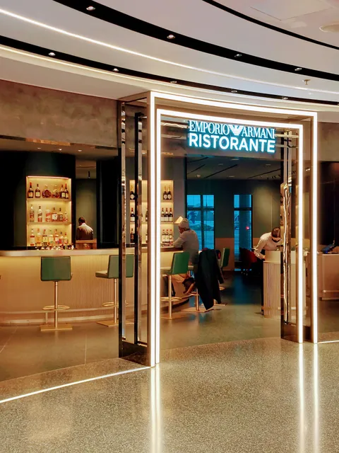 EMPORIO ARMANI RISTORANTE & CAFFÈ DOHA
